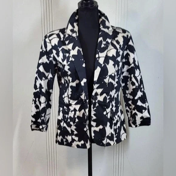 Coldwater Creek Women’s Black & White LS One Button Abstract Blazer Size 14 - Picture 1 of 16